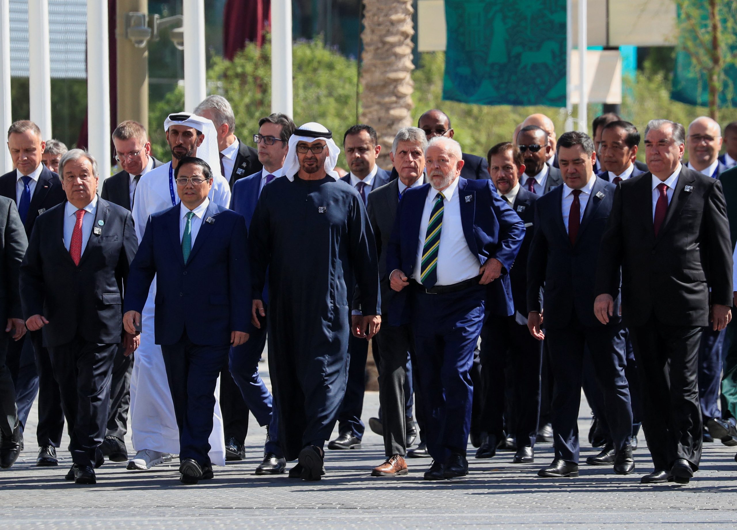 Global Leaders Debate Climate Change Policy at United Nations Summit